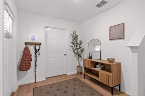 4720 Tuscan Loon Drive, Tampa FL - photo 8 of 32