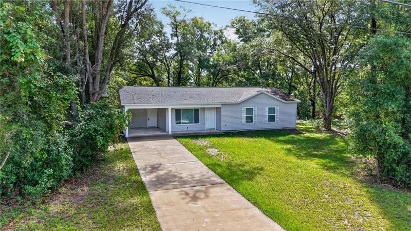 3 bedroom Single Family Residence at 6255 SE 165th Court, Woods & Lakes, Ocklawaha — photo 2