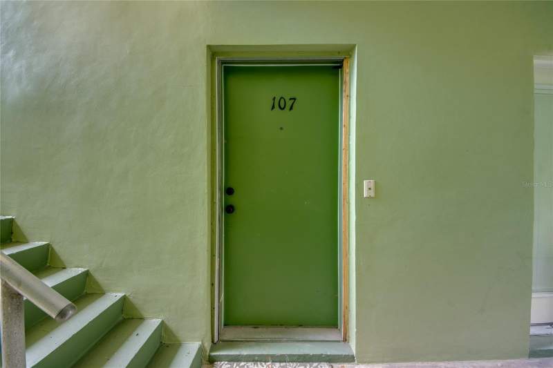 2 bedroom Condominium at 2544 1st Street #107, James Evans Homestead, Fort Myers — photo 4