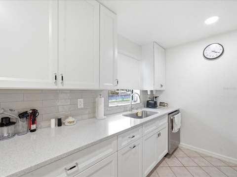 4069 Gulfview Drive, Hernando Beach FL - photo 18 of 29