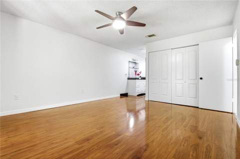 2909 Fig Court, Palm Harbor FL - photo 21 of 44