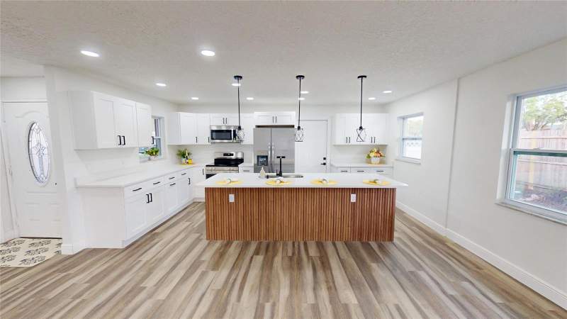 4 bedroom Single Family Residence at 501 Heritage Boulevard, Georgetown Estates, Winter Park — photo 5