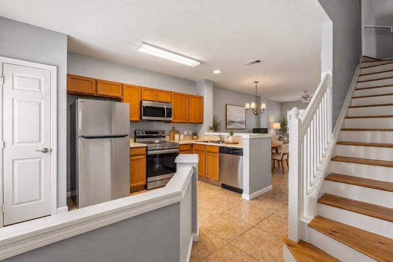 2 bedroom Townhouse at 1450 Stockton Drive, Regency Oaks Unit One, Sanford — photo 3