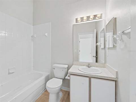 6561 Osprey Lake Circle, Riverview FL - photo 13 of 19