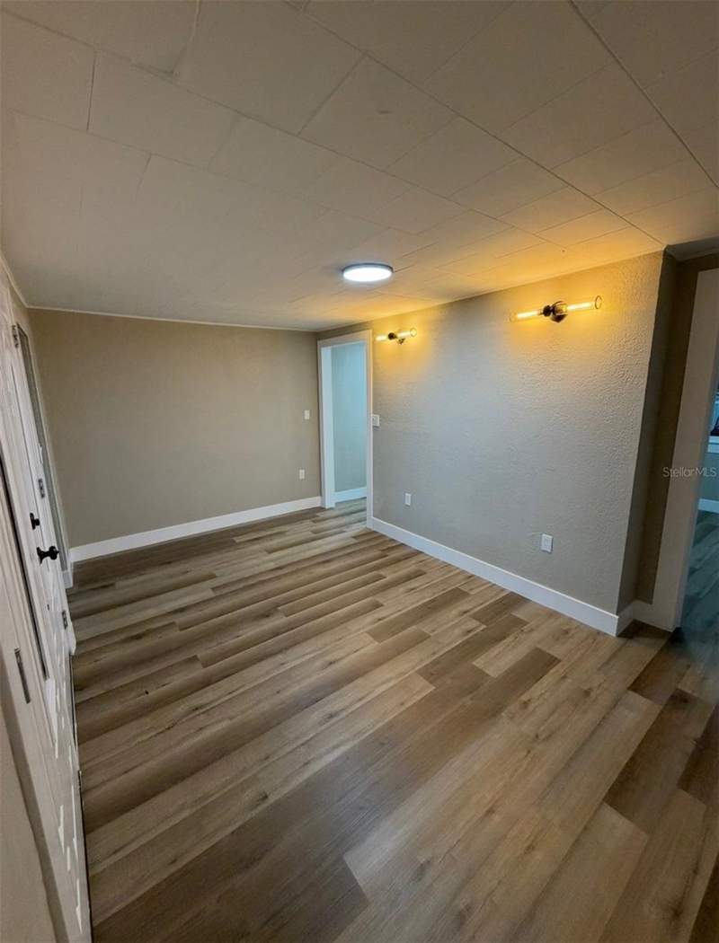 2 bedroom Single Family Residence at 1221 E Dr Martin Luther King Jr Boulevard, Tampa, Tampa — photo 5