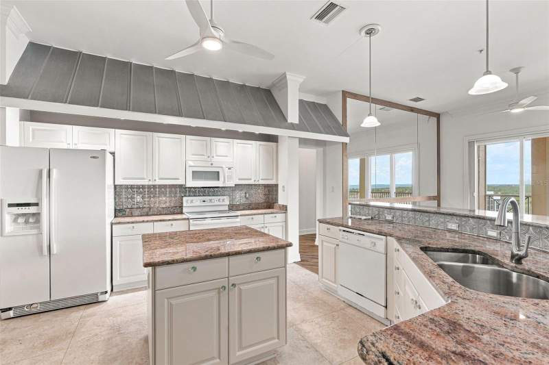 3 bedroom Condominium at 2060 Matecumbe Key Road #2803, Harbor Towers At Burnt Store, Punta Gorda — photo 4