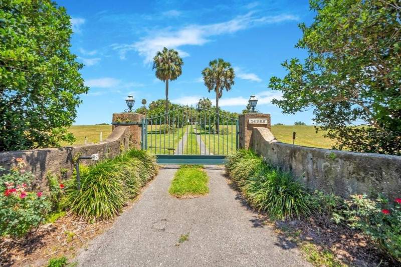 5 bedroom Single Family Residence at 14365 SE Highway 42, South Lake Weir, Weirsdale — photo 5