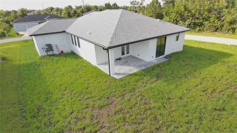 3 bedroom Single Family Residence at 9309 Zorn Street, Port Charlotte Sec 058, Port Charlotte — photo 4