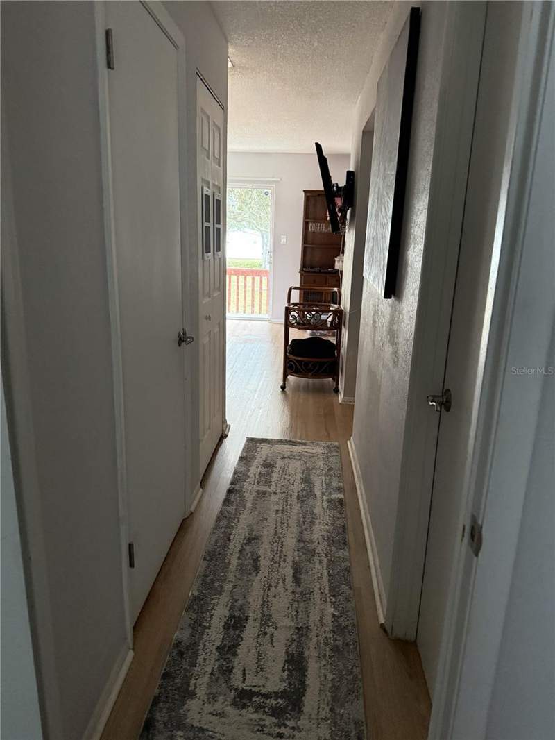 1 bedroom Condominium at 1290 83rd Avenue #D, Williamsburg Condo, St Petersburg — photo 3