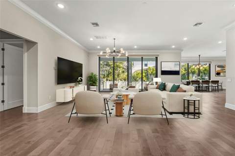 481 W Davis Boulevard, Tampa FL - photo 12 of 77