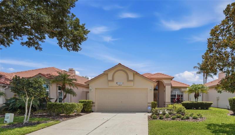 3 bedroom Single Family Residence at 1063 Dartford Drive, Crescent Oaks Country Club Ph 1, Tarpon Springs — photo 2