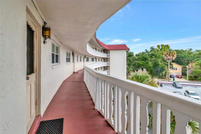 3 bedroom Condominium at 601 N McDonald Street #506, Villa Dora Condominium, Mount Dora — photo 2