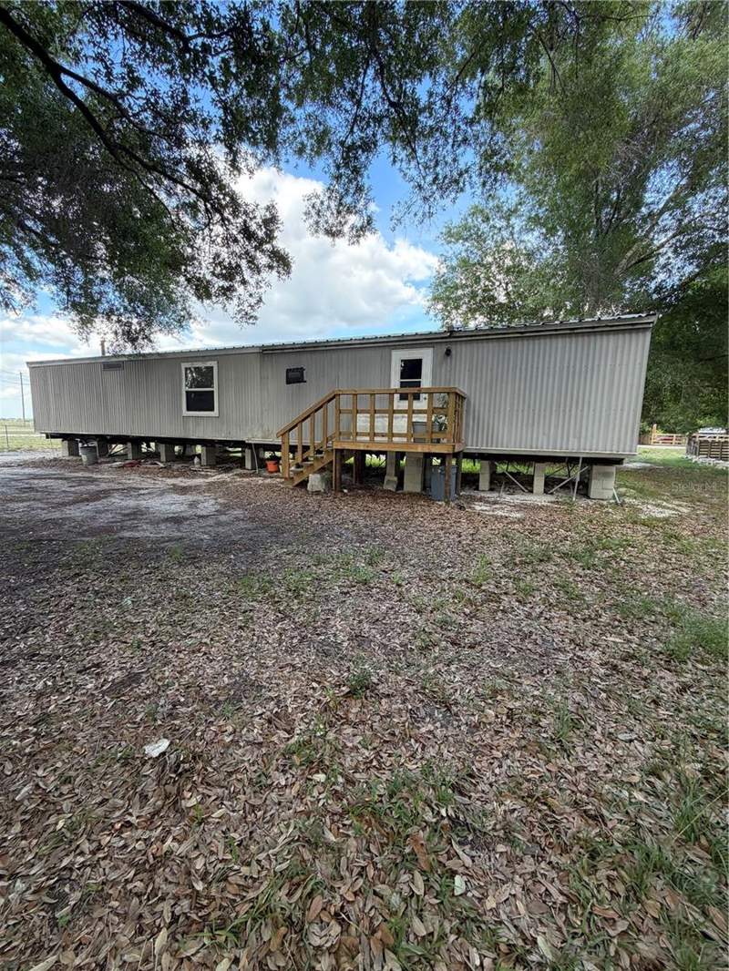 2 bedroom Manufactured Home at 1059 NE Sugar Babe Road, East Wood Estates, Arcadia — photo 5
