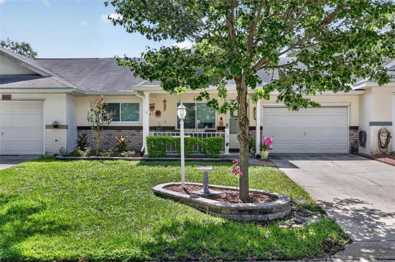 2 bedroom Villa at 9690 SW 95th Terrace #B, On Top Of The World, Ocala — photo 2