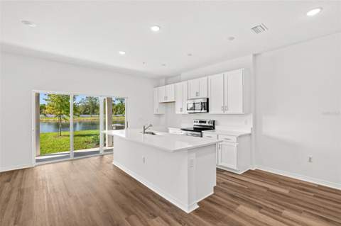 4941 Winding River Road, Orlando FL - photo 9 of 25