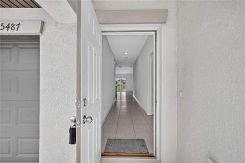 5487 Blue Azure Drive, Wimauma FL - photo 9 of 60