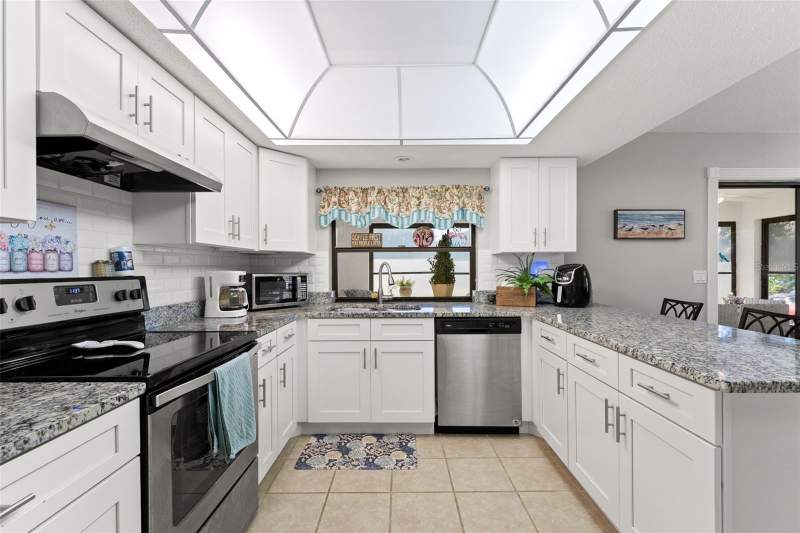 2 bedroom Villa at 3004 Vivienda Drive, Vivienda At Bradenton I, Bradenton — photo 5