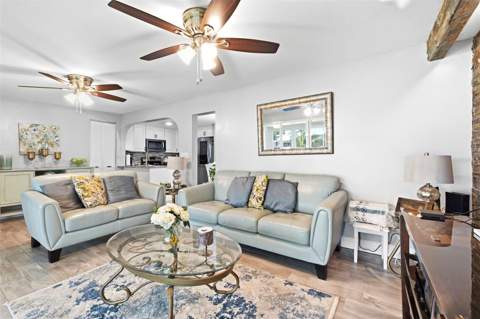 485 Flamingo Drive, Apollo Beach FL - photo 7 of 43
