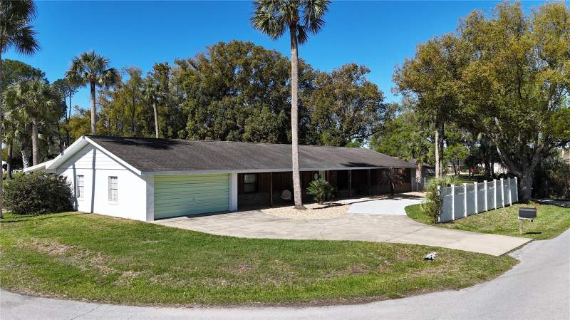 3 bedroom Single Family Residence at 11230 SE Timucuan Road, Timucuan Island Un 3, Summerfield — photo 3