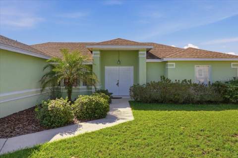 7123 Summit Drive, Winter Haven FL - photo 12 of 53
