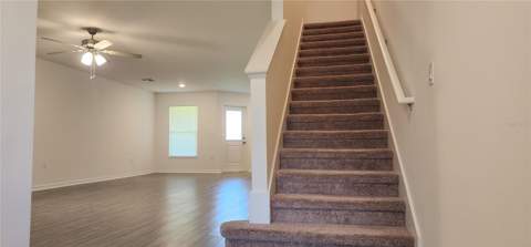 1531 Wynford Circle, Tavares FL - photo 10 of 33