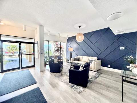 7400 Sun Island Drive #111, South Pasadena FL - photo 24 of 33