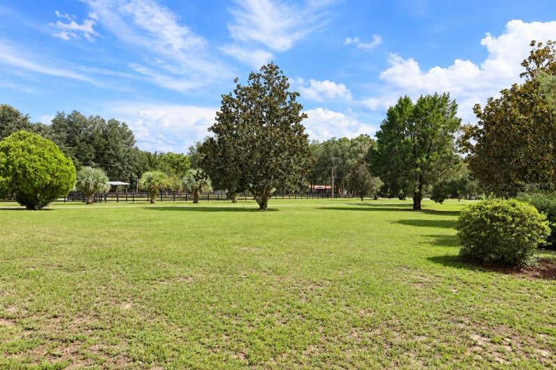 3 bedroom Single Family Residence at 15121 SE 175th Street, King Grove, Weirsdale — photo 3