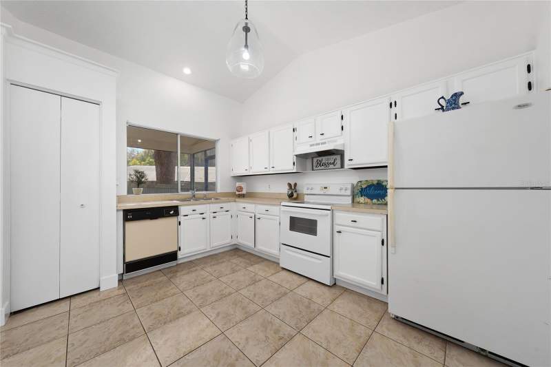 3 bedroom Single Family Residence at 401 Hager Drive, Frst Oaks Ph 01, Ocoee — photo 5