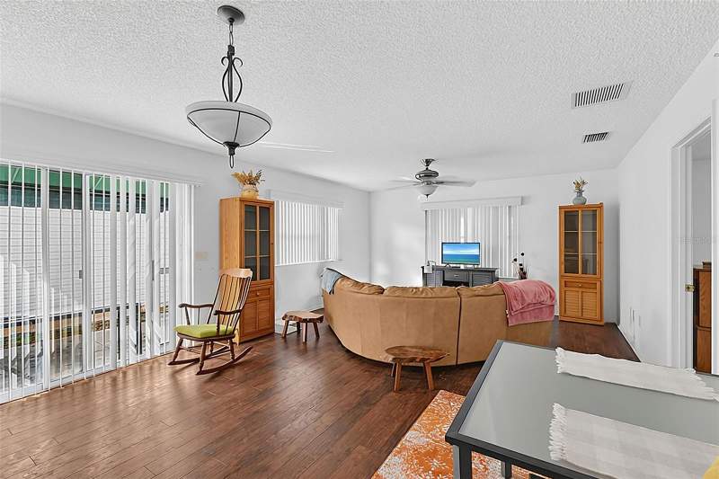 1 bedroom Single Family Residence at 9291 SE 173rd Surrey Lane, Villages/Marion Pinecrest Vls, The Villages — photo 3