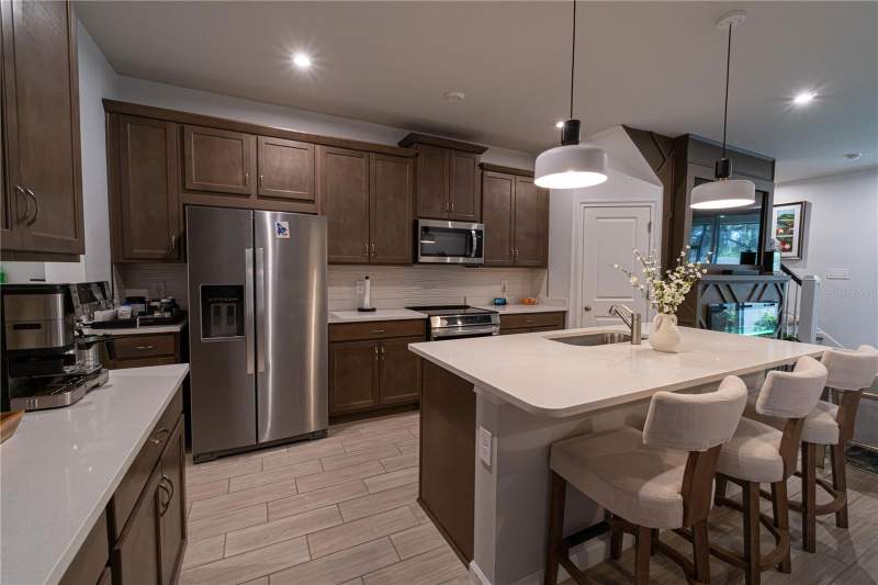 3 bedroom Townhouse at 3216 Moonlit Lily Place, Bloomingdale Townes, Brandon — photo 3