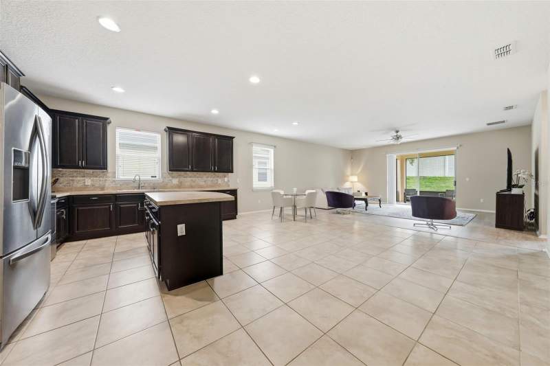 3 bedroom Single Family Residence at 20945 Oldenburg Loop, Sullivan Ranch Sub, Mount Dora — photo 2