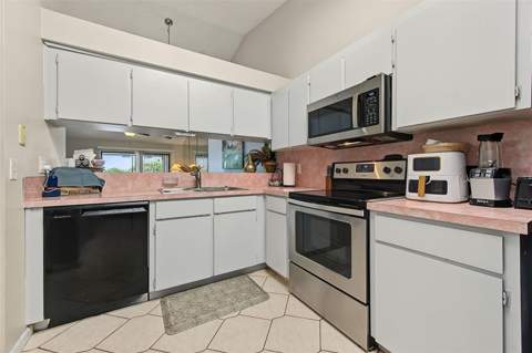 2771 Summerdale Drive #7, Clearwater FL - photo 16 of 41