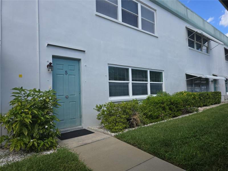 2 bedroom Condominium at 5267 81st Street #5, Paradise Shores, St Petersburg — photo 5