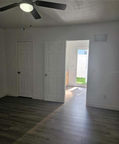 9306 Forest Hills Drive, Tampa FL - photo 11 of 16