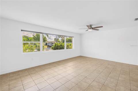 2053 Dolphin Boulevard, St Petersburg FL - photo 6 of 63