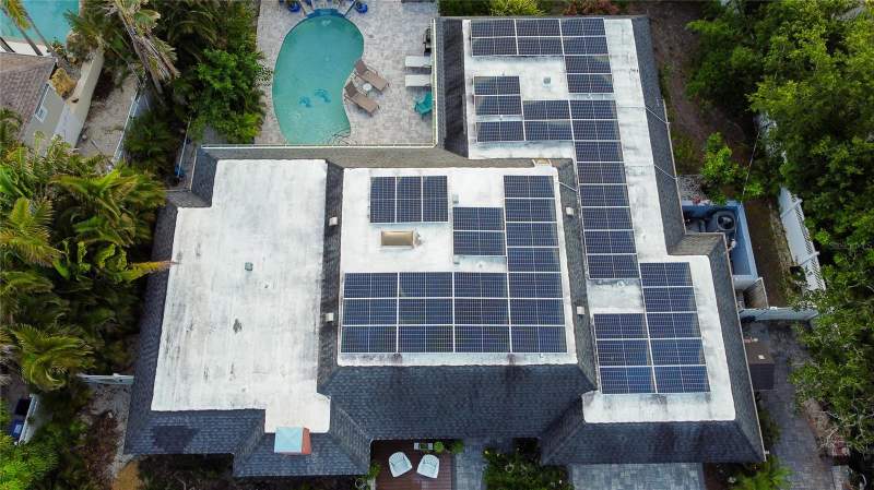 4 bedroom Single Family Residence at 4925 Primrose Path, Harmony, Sarasota — photo 4