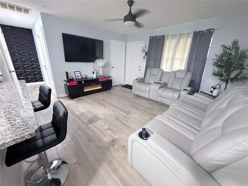 2 bedroom Single Family Residence at 7281 SE 120th Street #1, Lake Weir Gardens, Belleview — photo 2