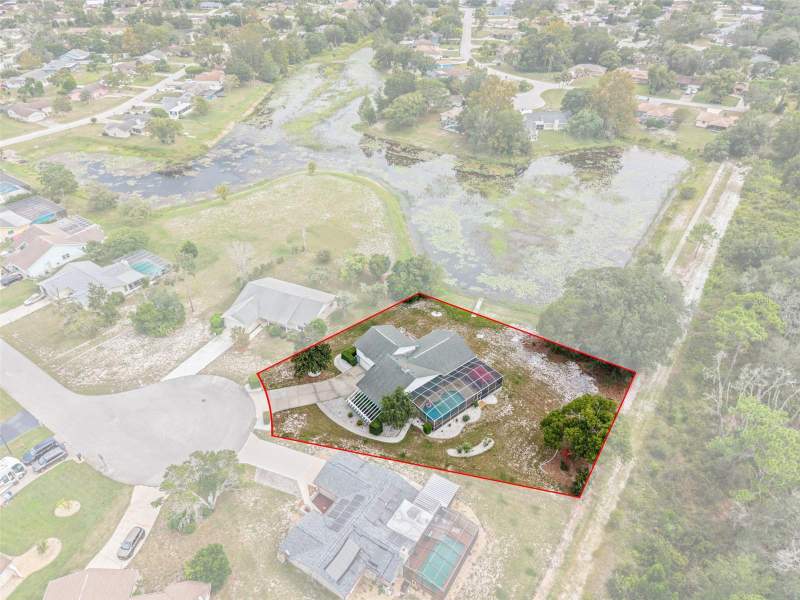 3 bedroom Single Family Residence at 8328 Dunnellon Road, Heather The, Weeki Wachee — photo 2