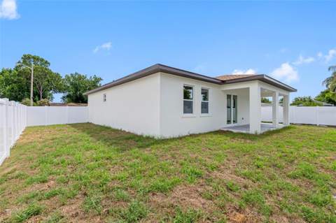 7141 Ivanhoe Drive, Port Richey FL - photo 8 of 43