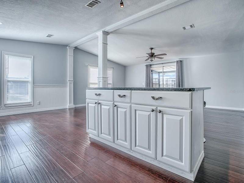2 bedroom Manufactured Home at 518 Saint Andrews Boulevard, The Villages, Lady Lake — photo 5