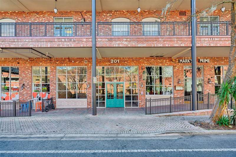 2 bedroom Condominium at 201 SE 2nd Avenue #317, Union Street Station, Gainesville — photo 3