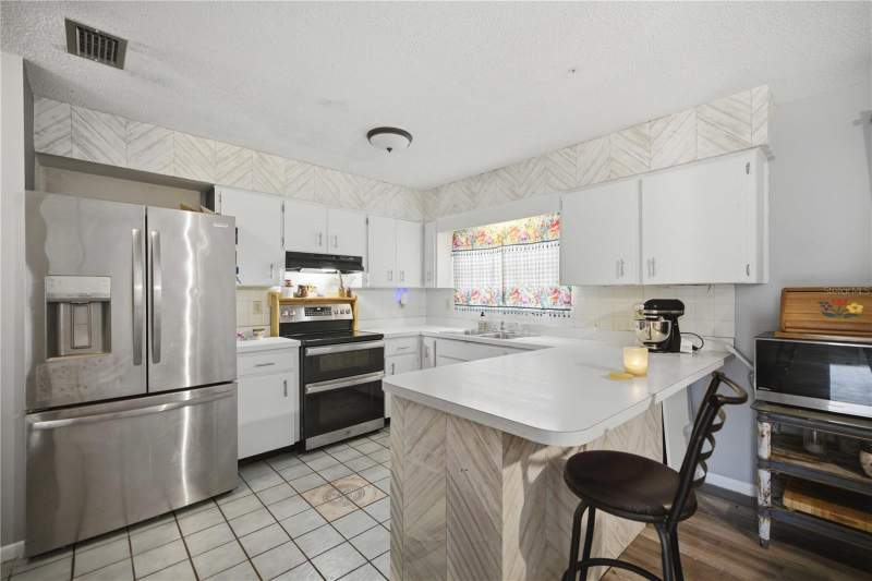 3 bedroom Single Family Residence at 477 Spring Lane, Silver Spgs Shores Un 47, Ocala — photo 2