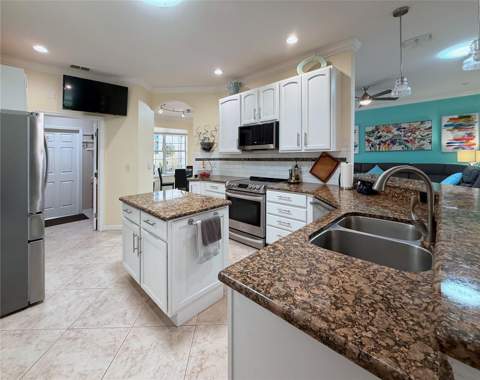 157 Sorrento Road, Poinciana FL - photo 6 of 6