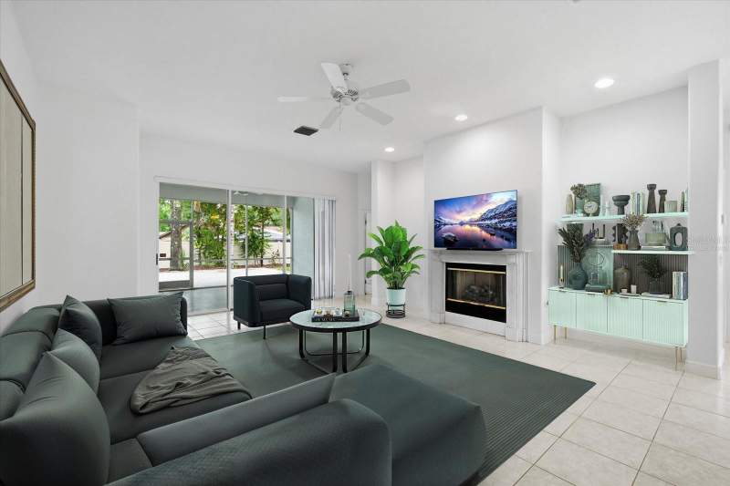 4 bedroom Single Family Residence at 14902 Devonshire Woods Place, Devonshire Woods, Tampa — photo 5