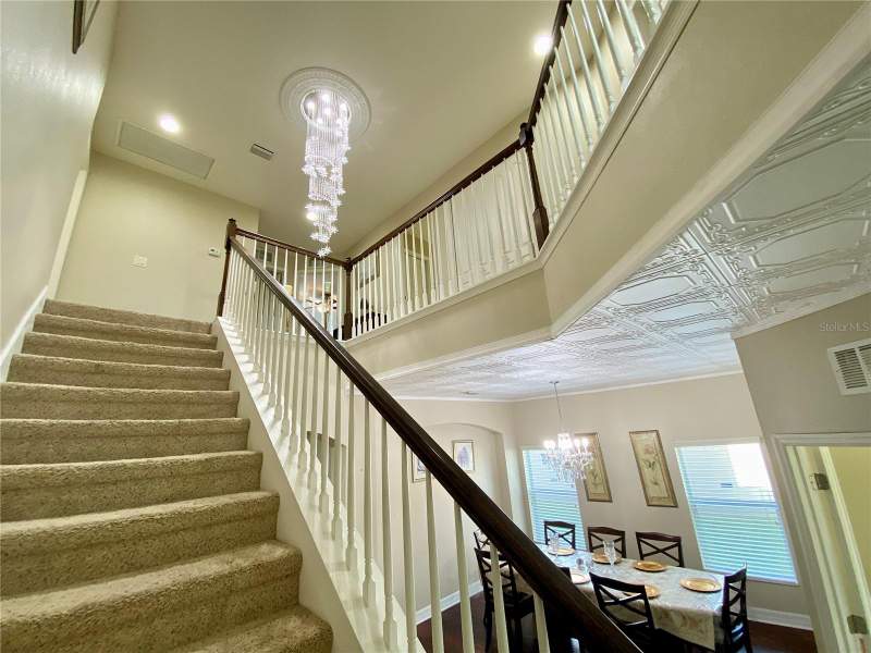 5 bedroom Single Family Residence at 10812 Ancient Futures Drive, Easton Park Ph 1, Tampa — photo 4