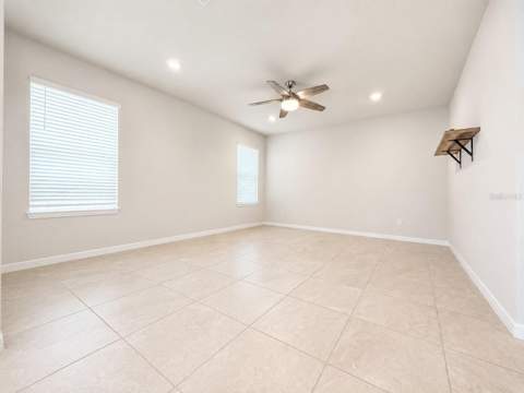 2092 Cross Prairie Parkway, Kissimmee FL - photo 6 of 44