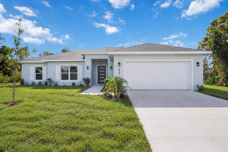 5820 OXALIS ROAD home for sale in South Venice
