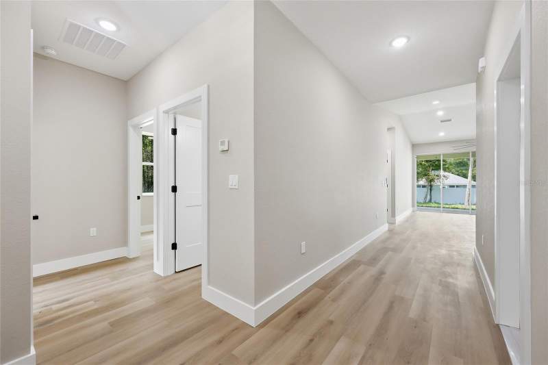 3 bedroom Single Family Residence at 14316 27th Ct, Belleview Heights Estates, Summerfield — photo 5