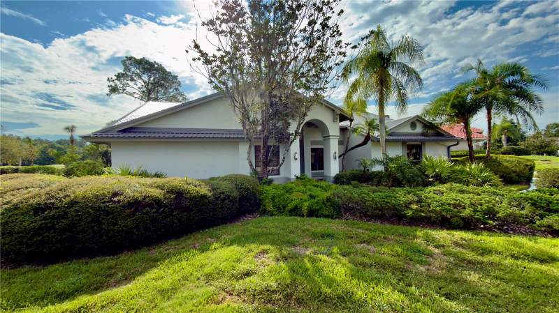3 bedroom Single Family Residence at 5040 Pinelake Road, Fairway Village, Wesley Chapel — photo 2