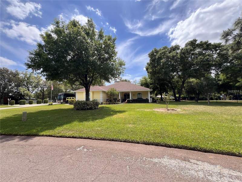3 bedroom Single Family Residence at 52 Pine Forest Drive, Spring Pines, Haines City — photo 5